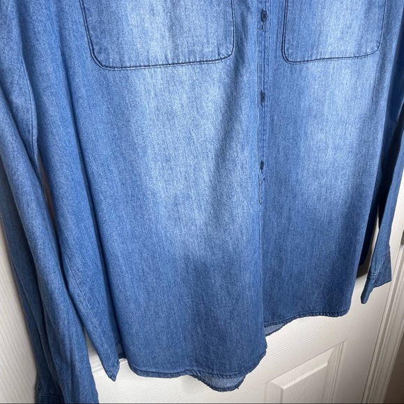 Free Heart Blue Jean Button Up - Picture 4 of 9